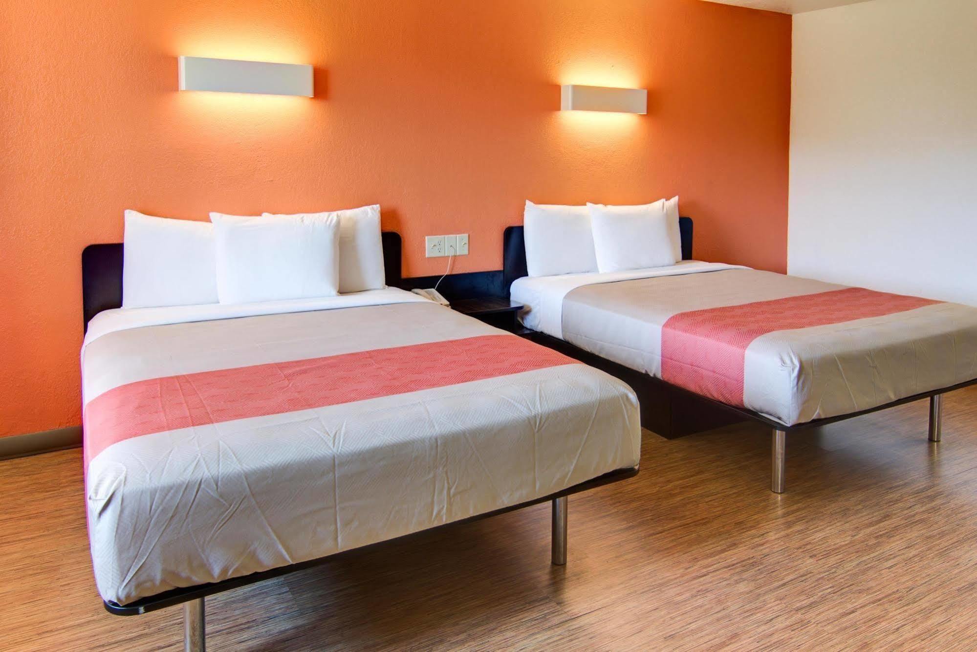 Motel 6-Mount Pleasant, Tx 外观 照片