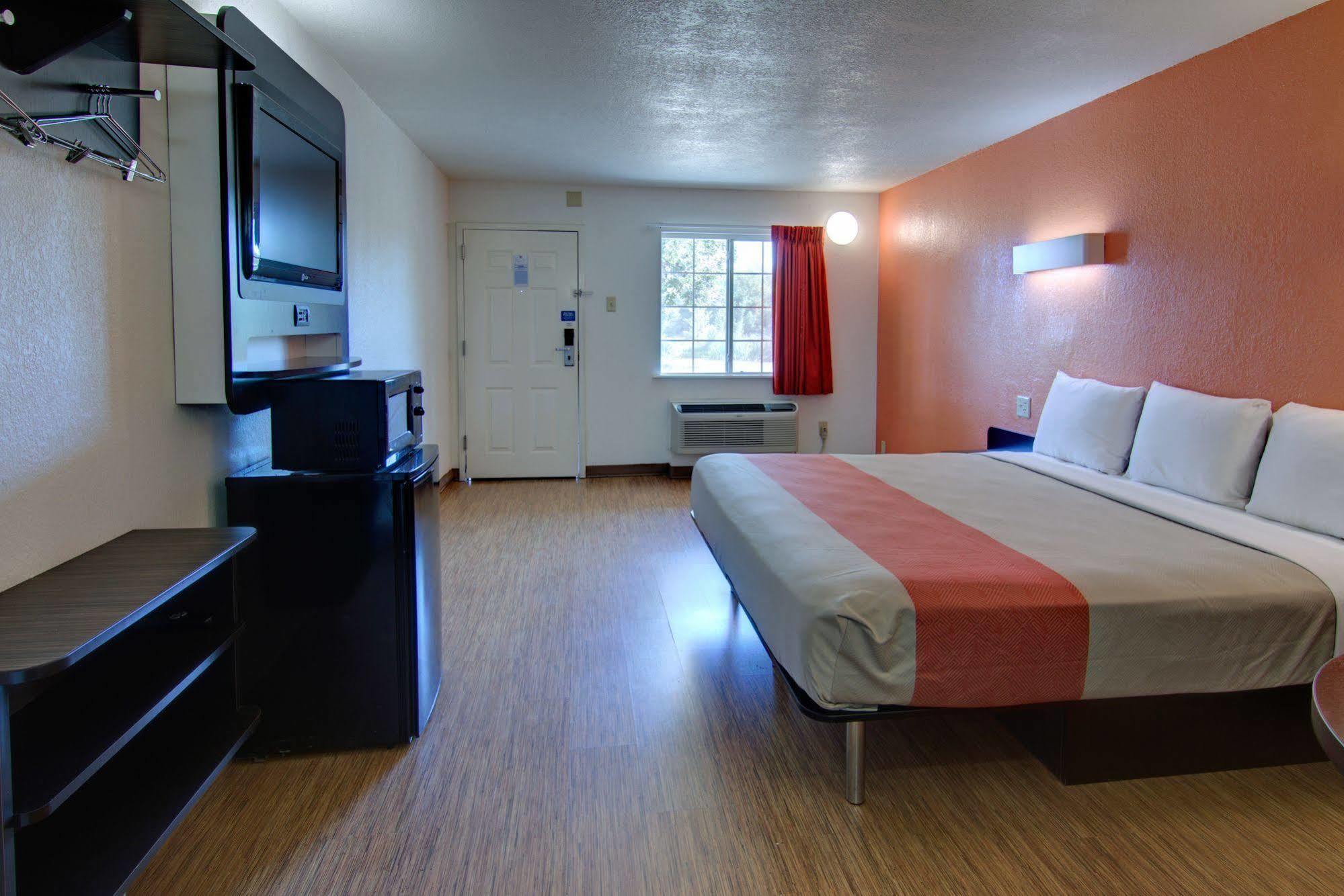 Motel 6-Mount Pleasant, Tx 外观 照片